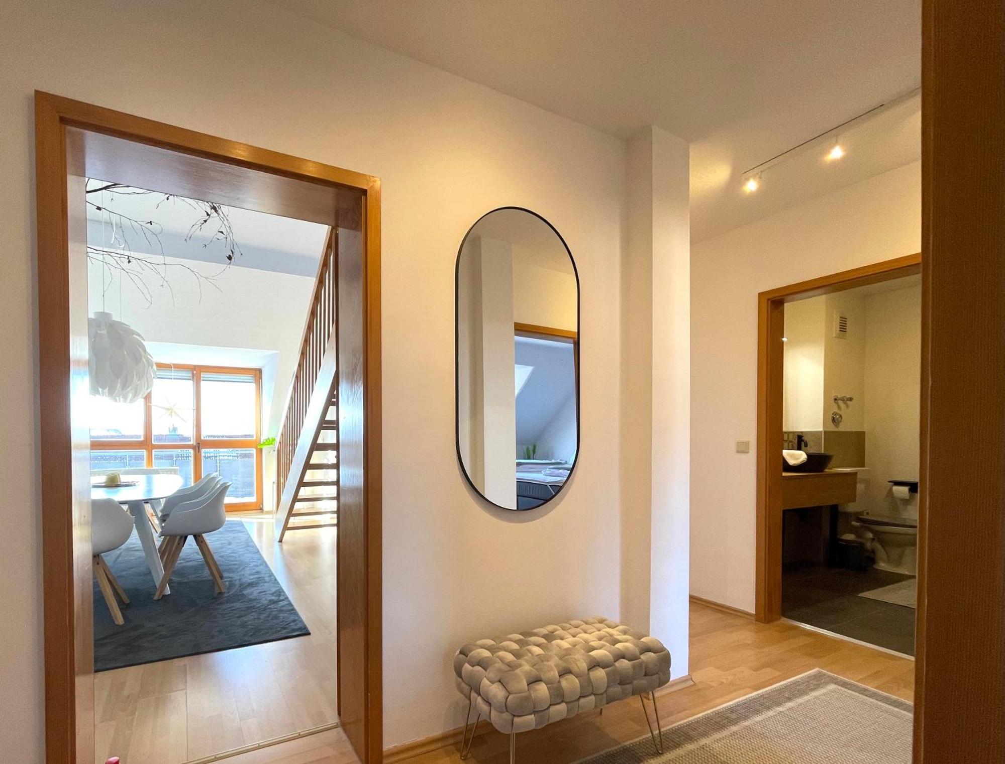 באמברג Lofty Luna, Dein Feinzeit Apartment מראה חיצוני תמונה